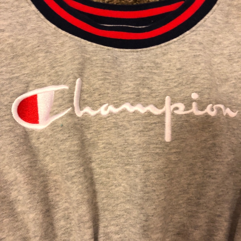 Top - Picture 2 of 3